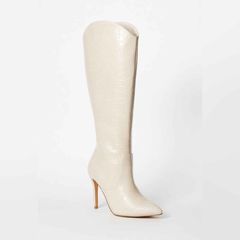 Stilleto Boots in Natural Off White Neutral Western Style Top Cutout
